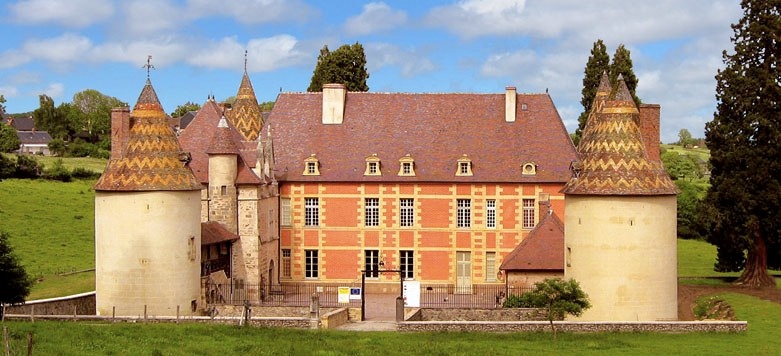 Chateau de menessaire 1