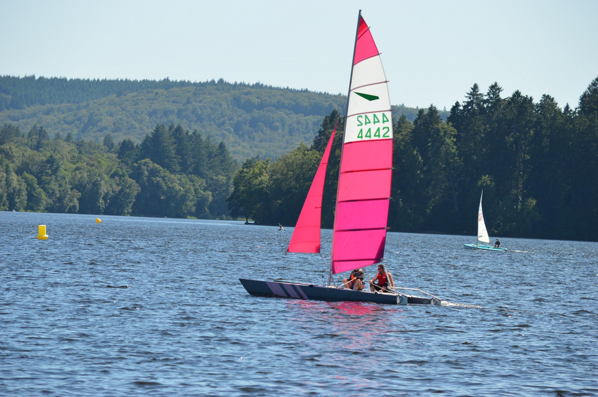 Voile au Lac des Settons